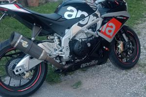 Aprilia RSV 4 