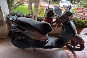 piaggio liberty 125 s