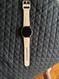 Smartwatch Samsung Galaxy Watch 4 40mm + cover