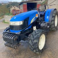 Vendesi Trattore gommato New Holland TD4040F