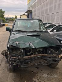 Ricambi Nissan Terrano 2 2001