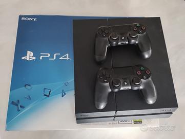 Playstation 4 500gb + 2 controller originali