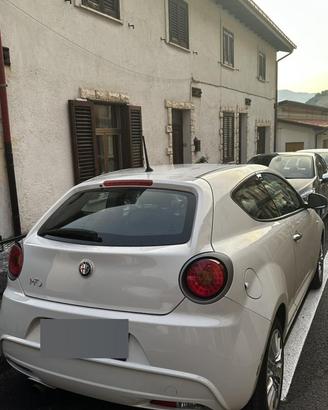 Alfa Romeo Mito 1.4 TB gpl di serie 120cv