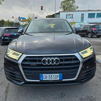 Audi Q5 2.0 TDI 150 CV Business Sport