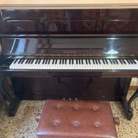 Pianoforte verticale Gold Star