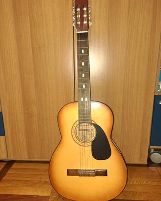 chitarra acustica 