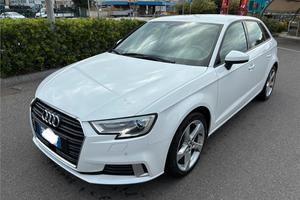 Audi A3 sportback metano cambio automatico