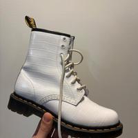 stivali dr. Martens