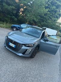 peugeot 208 GT 2025