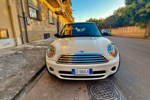 Mini Cooper D 1.6 (80 kw /109 cv) -2010-