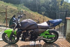 Kawasaki z750