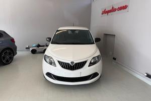 Lancia Ypsilon 1.0 FireFly 5 porte S&S Hybrid Silv