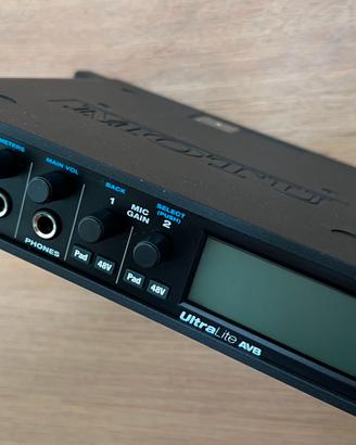 MOTU UltraLite AVB + Alimentatore originale