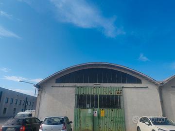 deposito - rimessaggio camper, barche, auto,ecc 
