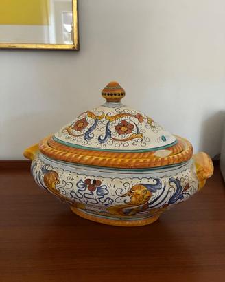 Zuppiera in ceramica Deruta