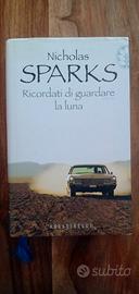 Libro "Ricordati di Guardare la Luna"