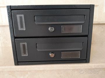 coppia cassette postali condominiali a due posti