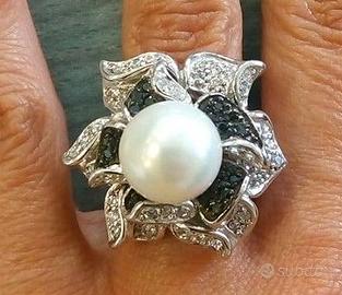 Anello fiore argento con zirconi perla bianca 11