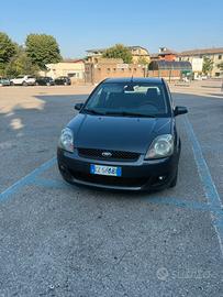 Ford fiesta 1.4 2006 diesel