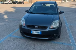 Ford fiesta 1.4 2006 diesel