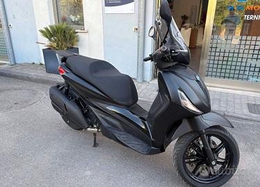 Piaggio Beverly
400 HPE Deep 