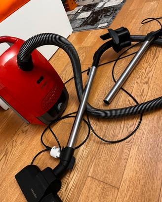 Aspirapolvere  MIELE GUARD S1 junior