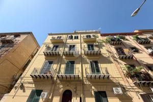 3 LOCALI A PALERMO