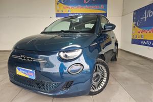 Fiat 500e Berlina 42 kWh Icon
