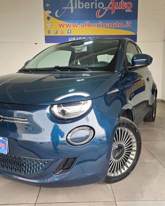 Fiat 500e Berlina 42 kWh Icon