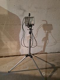 faretto treppiede alogeno