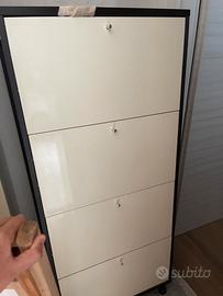 2 scarpiere uguali comodissime e capienti