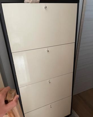 2 scarpiere uguali comodissime e capienti