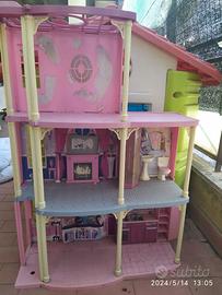 Casa di Barbie da ricondizionare o per ricambi