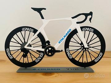 Silhoutte Colnago Y1RS