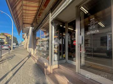 NEGOZIO A BERNAREGGIO