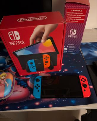 Nintendo switch oled blu/rosso neon, perfetta