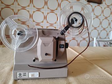 Proiettore CINEBRAL 8 mm