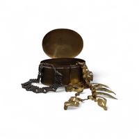 Scatola Vintage in Ottone con Collane Artigianali 