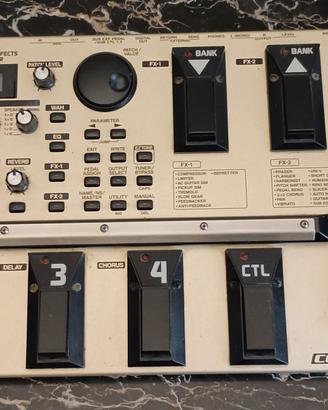 Pedaliera BOSS GT-6  +  Effetti  singoli  