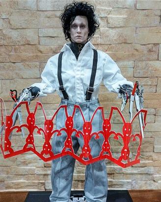Action figure Edward mani di forbici