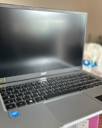 laptop 15 pollici full HD 1080 TRATTABILE