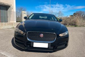 Jaguar XE 2.0 D Turbo 180CV Prestige FINANZIABILE