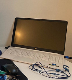 HP i3-1115G4 Laptop 12GB RAM 256GB SSD