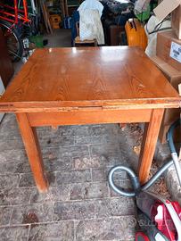 tavola tedesca con cassetto