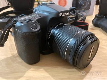 Canon EOS 70 D + obiettivo 18-55