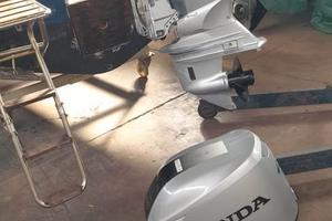 Motore honda 40/60 4 tempi perfetto