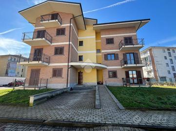 3 LOCALI A LEINÌ