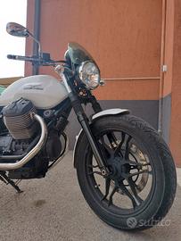 Moto Guzzi V7 - 2014