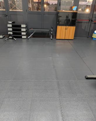 Pavimentazione palestra/garage 38m2
