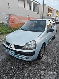 RENAULT CLIO 1.2